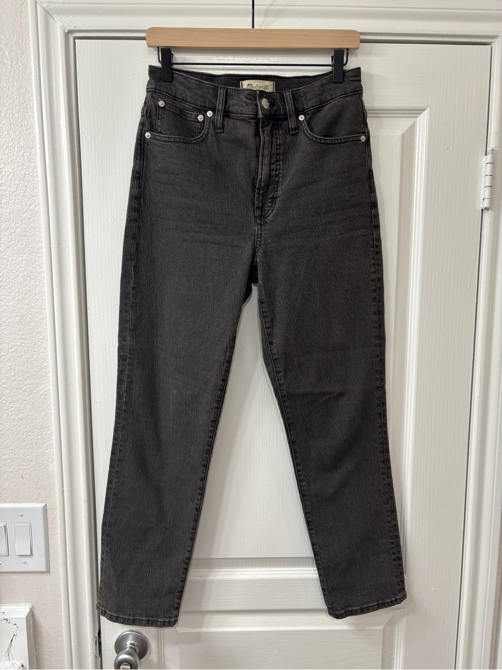 Madewell Straight Leg Jeans in Washed Black